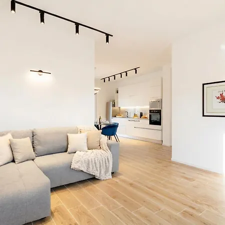 Apartment Marevista - Private Garden & Parking Bari