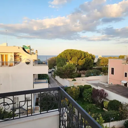 Apartament Marevista - Private Garden & Parking Bari
