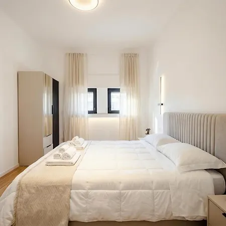 Apartment Marevista - Private Garden & Parking Bari