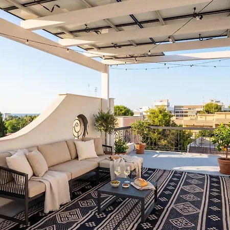 Marevista - Private Garden & Parking Apartment Bari